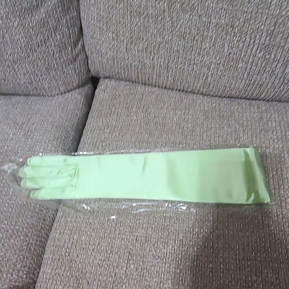 Opera style gloves one pair - Picture 5 of 7